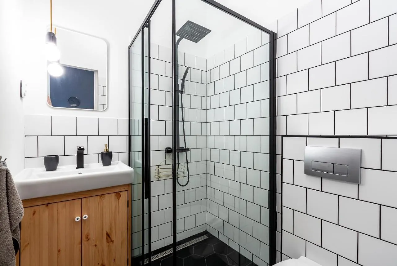 Freshly Refurbished, Stylish Home In The Center Of Budapest Apartment